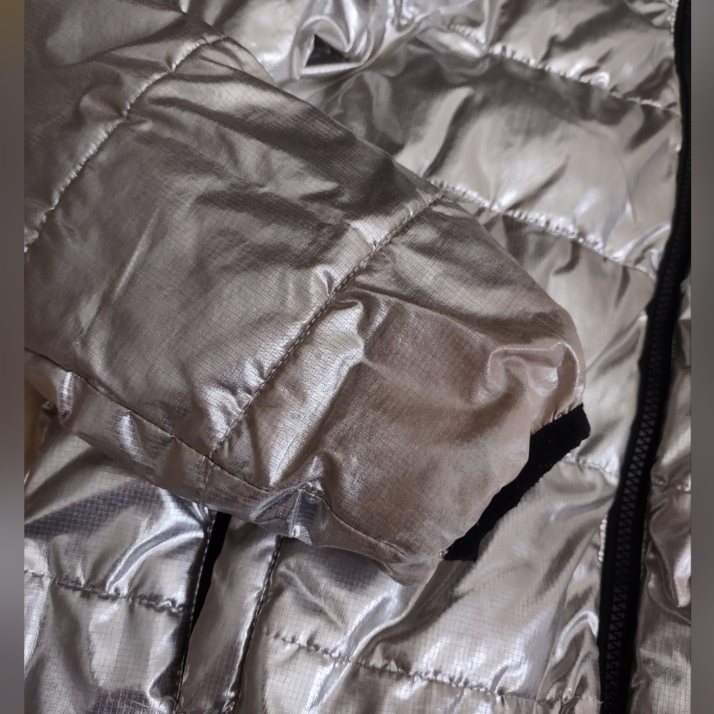 Primary 10 Silver Puffer Jacket - Picture 4 of 9